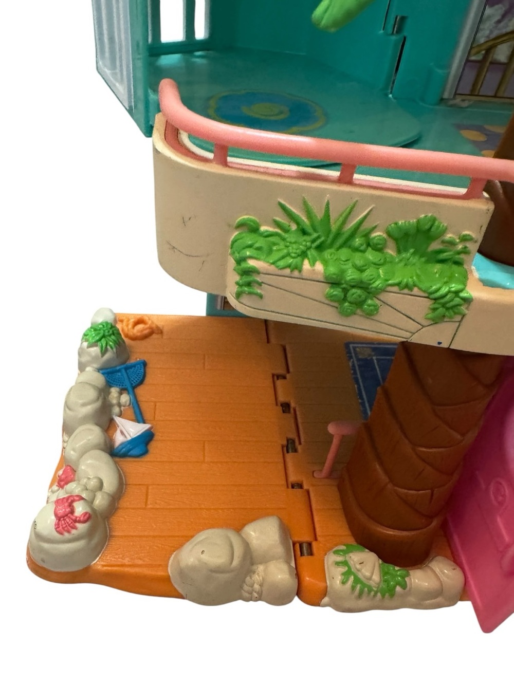 Vtg Fisher Price Sweet Streets Beach House Loving Family Fold & Carry 2000 - Picture 4 of 16